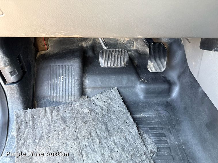 image for item EJ8816 2020 Ford F150 XL SuperCab pickup truck