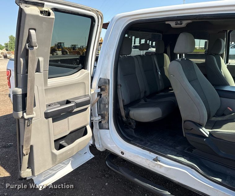 image for item EJ8816 2020 Ford F150 XL SuperCab pickup truck