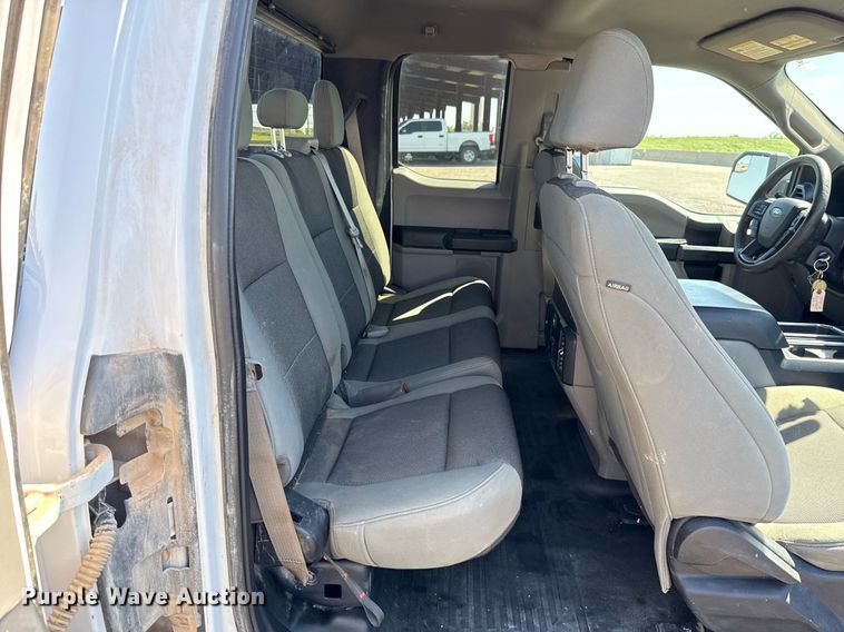 image for item EJ8816 2020 Ford F150 XL SuperCab pickup truck