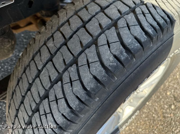 image for item EJ8816 2020 Ford F150 XL SuperCab pickup truck