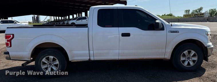 image for item EJ8817 2018 Ford F150 SuperCab pickup truck