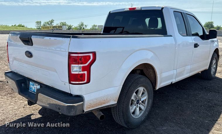 image for item EJ8817 2018 Ford F150 SuperCab pickup truck