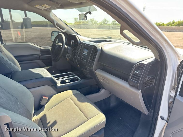 image for item EJ8817 2018 Ford F150 SuperCab pickup truck