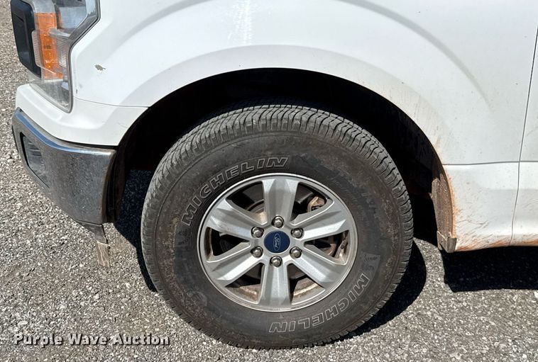 image for item EJ8817 2018 Ford F150 SuperCab pickup truck