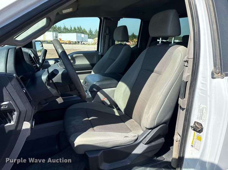 image for item EJ8818 2020 Ford F150 SuperCab pickup truck