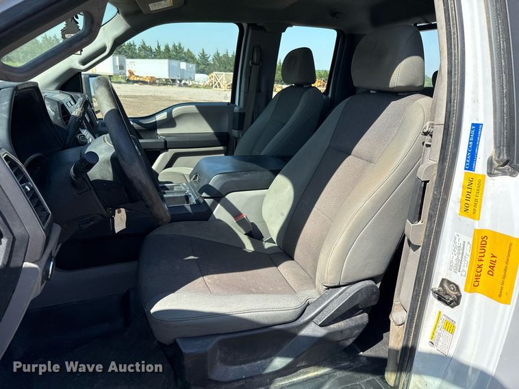 image for item EJ8819 2018 Ford F150 SuperCab pickup truck