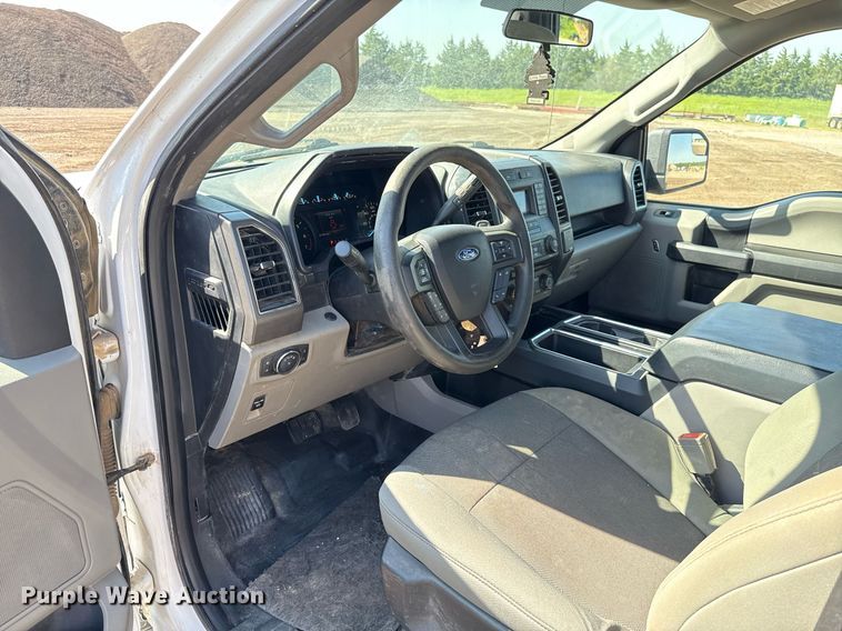 image for item EJ8819 2018 Ford F150 SuperCab pickup truck