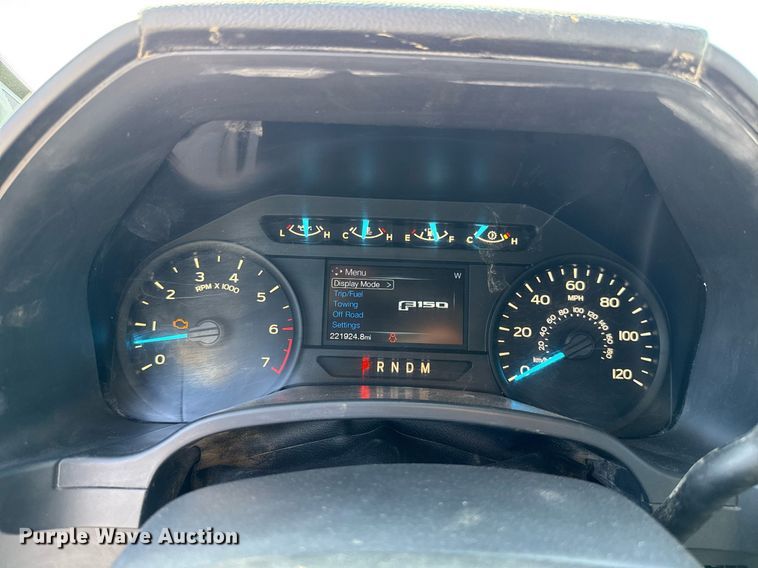 image for item EJ8819 2018 Ford F150 SuperCab pickup truck