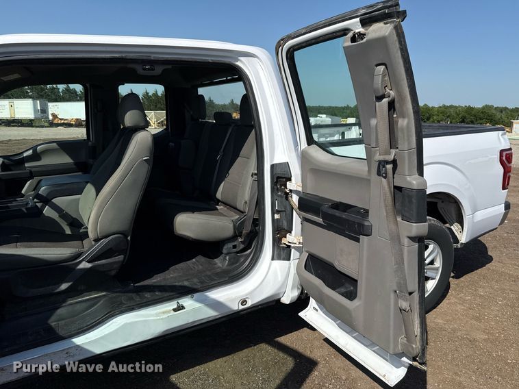 image for item EJ8819 2018 Ford F150 SuperCab pickup truck