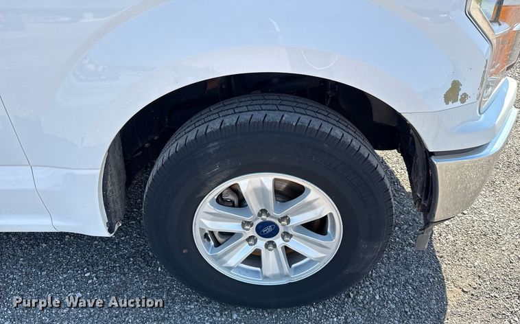 image for item EJ8819 2018 Ford F150 SuperCab pickup truck