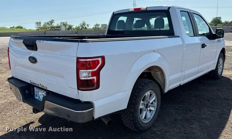 image for item EJ8820 2018 Ford F150 SuperCab pickup truck