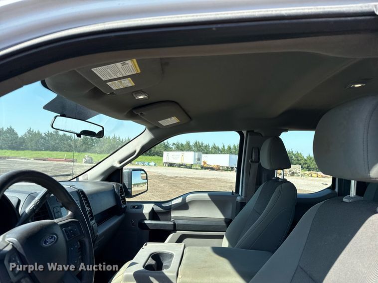 image for item EJ8820 2018 Ford F150 SuperCab pickup truck