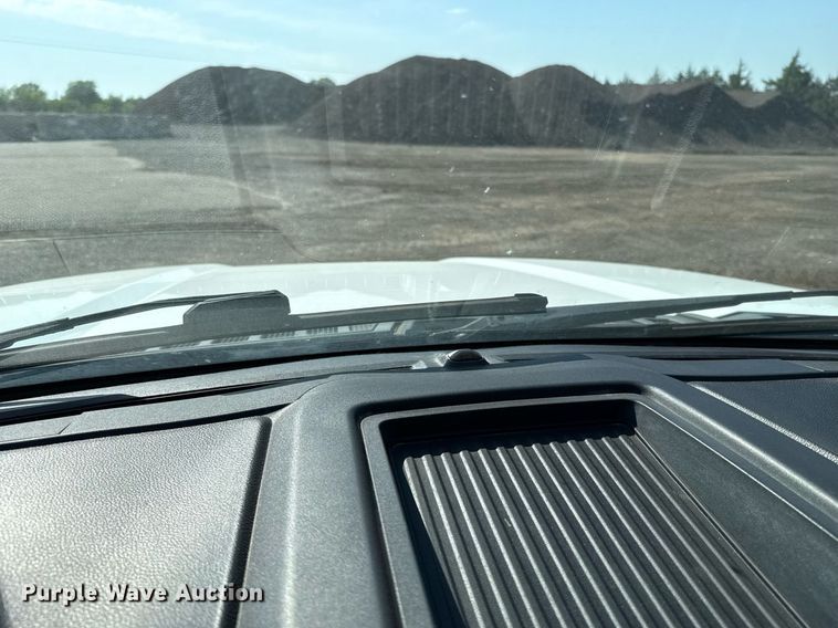 image for item EJ8820 2018 Ford F150 SuperCab pickup truck