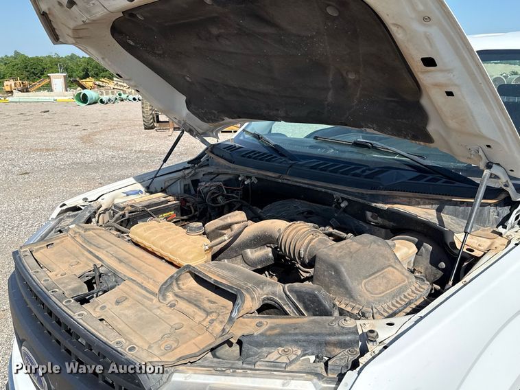 image for item EJ8820 2018 Ford F150 SuperCab pickup truck