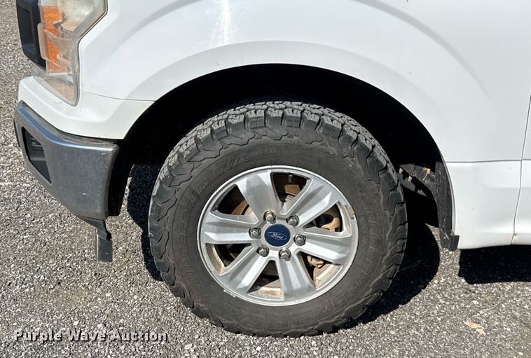 image for item EJ8820 2018 Ford F150 SuperCab pickup truck