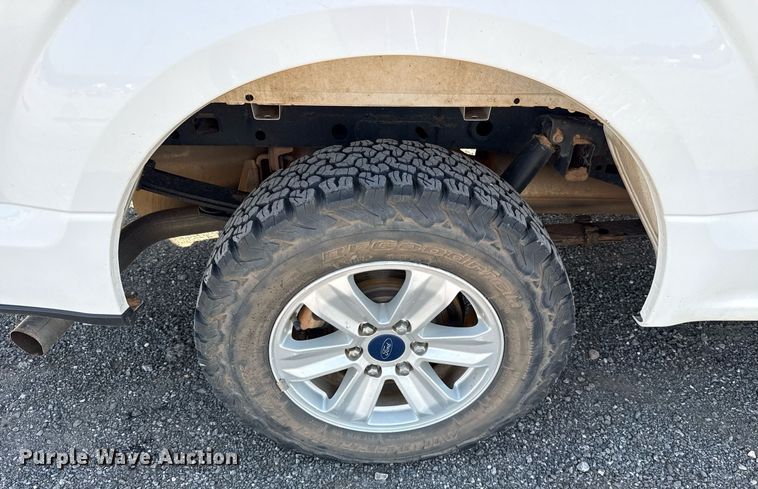 image for item EJ8820 2018 Ford F150 SuperCab pickup truck