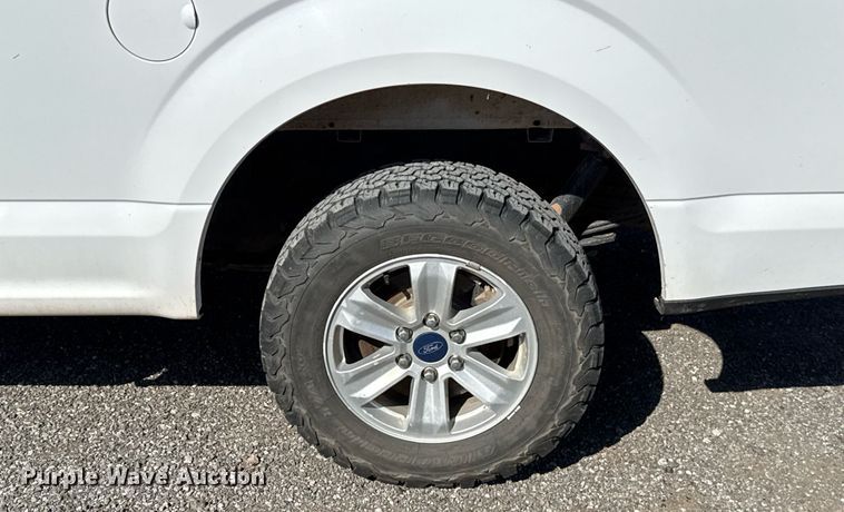 image for item EJ8820 2018 Ford F150 SuperCab pickup truck