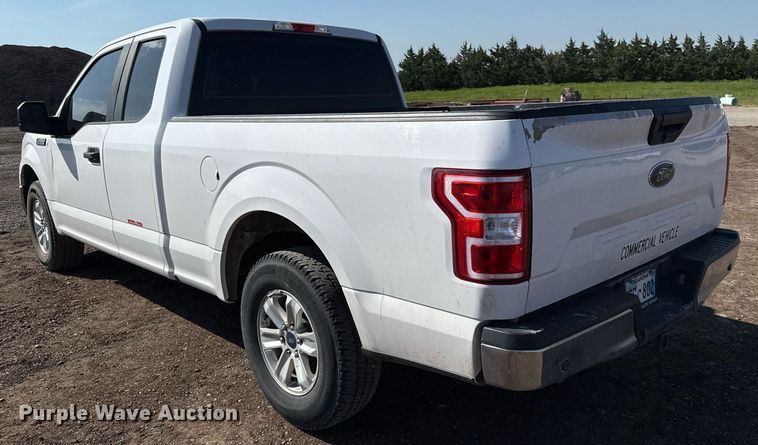 image for item EJ8821 2018 Ford F150 SuperCab pickup truck