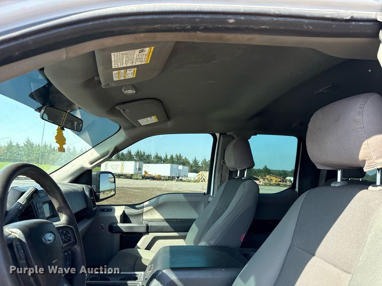 image for item EJ8821 2018 Ford F150 SuperCab pickup truck