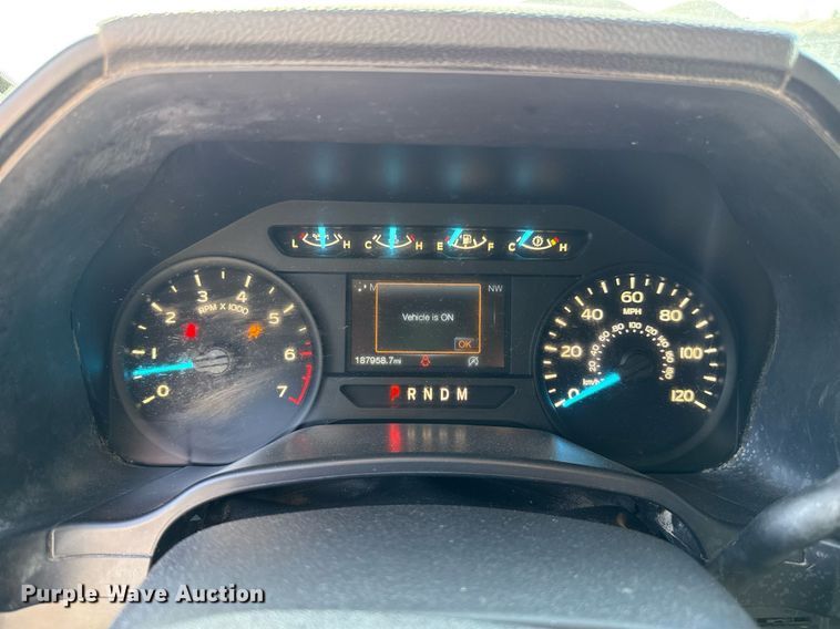 image for item EJ8821 2018 Ford F150 SuperCab pickup truck