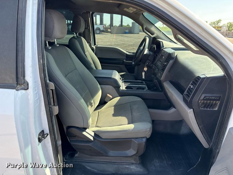 image for item EJ8821 2018 Ford F150 SuperCab pickup truck