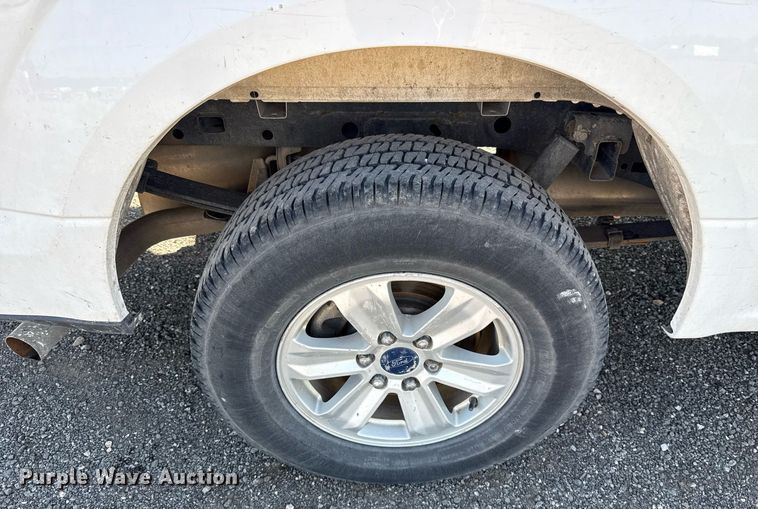 image for item EJ8821 2018 Ford F150 SuperCab pickup truck