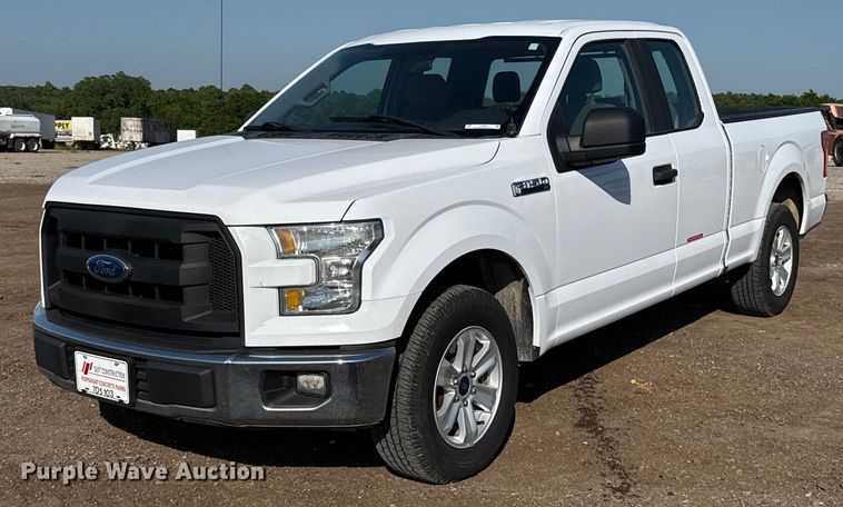 image for item EJ8824 2016 Ford F150 SuperCab pickup truck