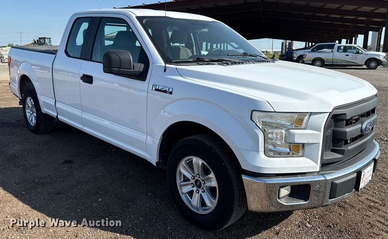 image for item EJ8824 2016 Ford F150 SuperCab pickup truck