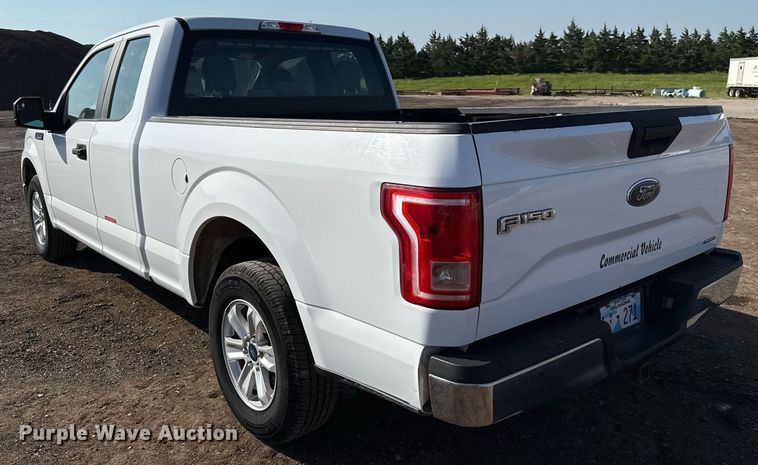 image for item EJ8824 2016 Ford F150 SuperCab pickup truck