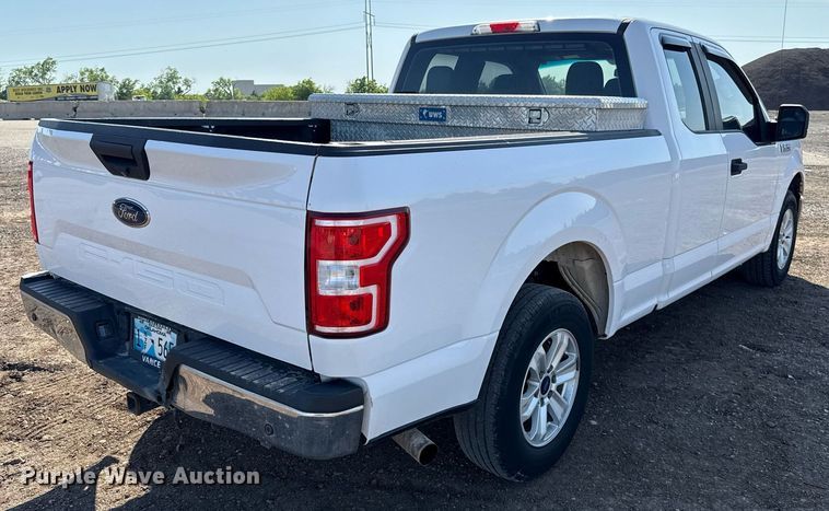 image for item EJ8825 2018 Ford F150 SuperCab pickup truck