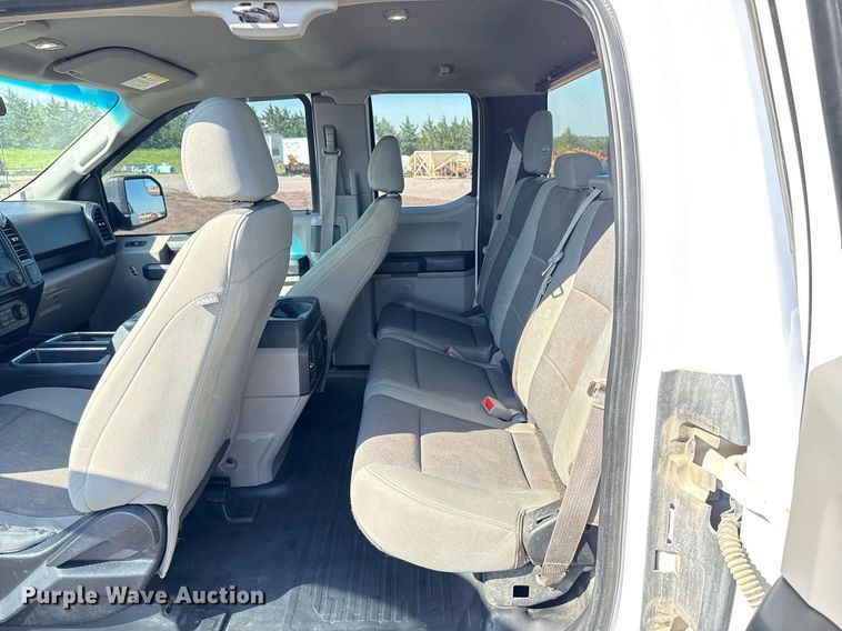 image for item EJ8825 2018 Ford F150 SuperCab pickup truck