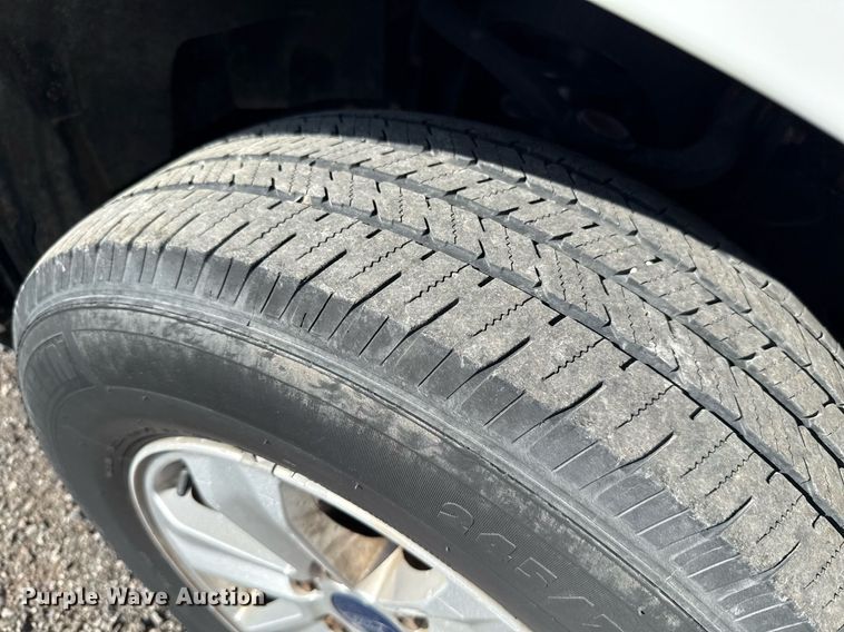 image for item EJ8825 2018 Ford F150 SuperCab pickup truck