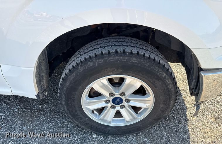 image for item EJ8825 2018 Ford F150 SuperCab pickup truck