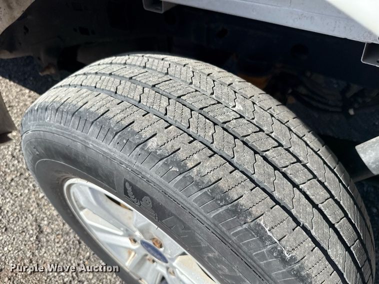 image for item EJ8825 2018 Ford F150 SuperCab pickup truck