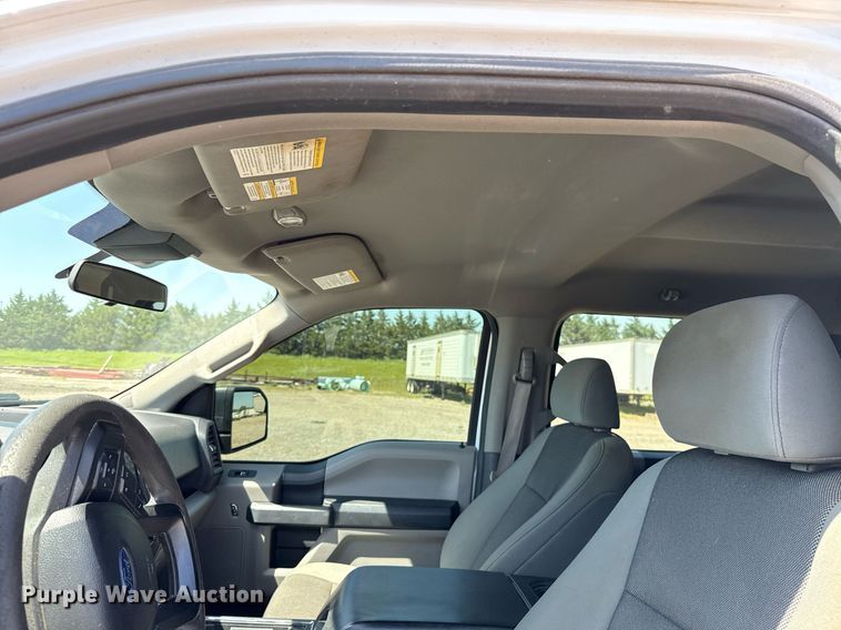 image for item EJ8826 2020 Ford F150 SuperCrew pickup truck