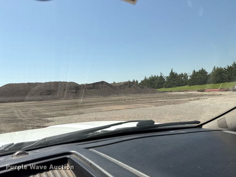 image for item EJ8826 2020 Ford F150 SuperCrew pickup truck