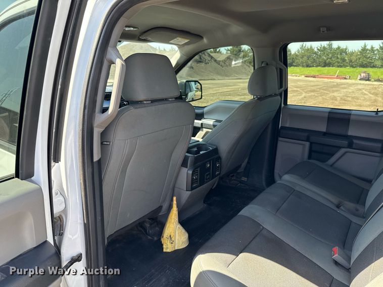 image for item EJ8826 2020 Ford F150 SuperCrew pickup truck