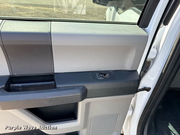 image for item EJ8826 2020 Ford F150 SuperCrew pickup truck