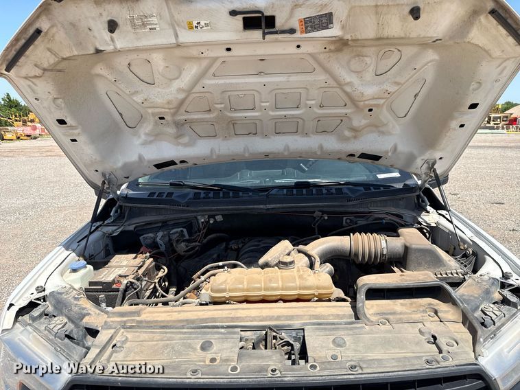 image for item EJ8826 2020 Ford F150 SuperCrew pickup truck