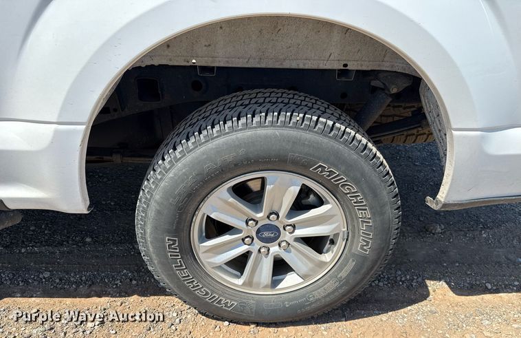 image for item EJ8826 2020 Ford F150 SuperCrew pickup truck