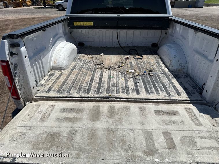 image for item EJ8830 2020 Ford F150 SuperCrew pickup truck