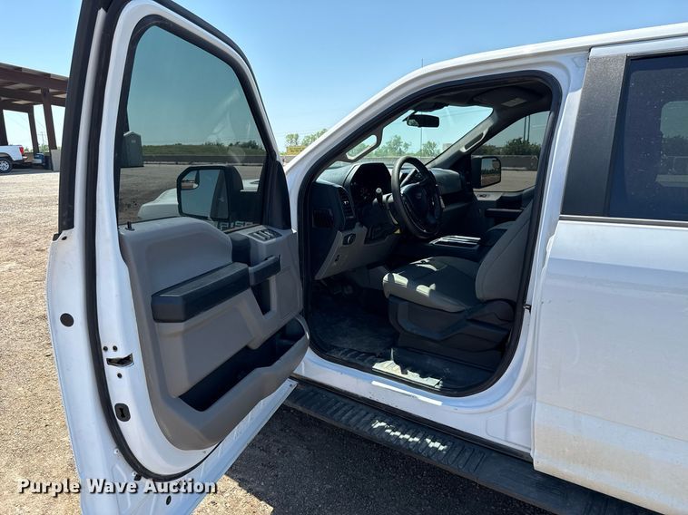 image for item EJ8830 2020 Ford F150 SuperCrew pickup truck