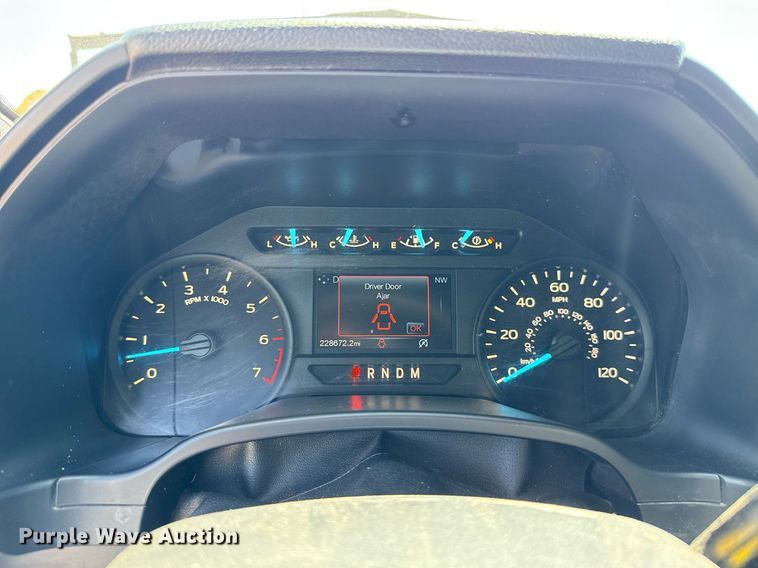 image for item EJ8830 2020 Ford F150 SuperCrew pickup truck