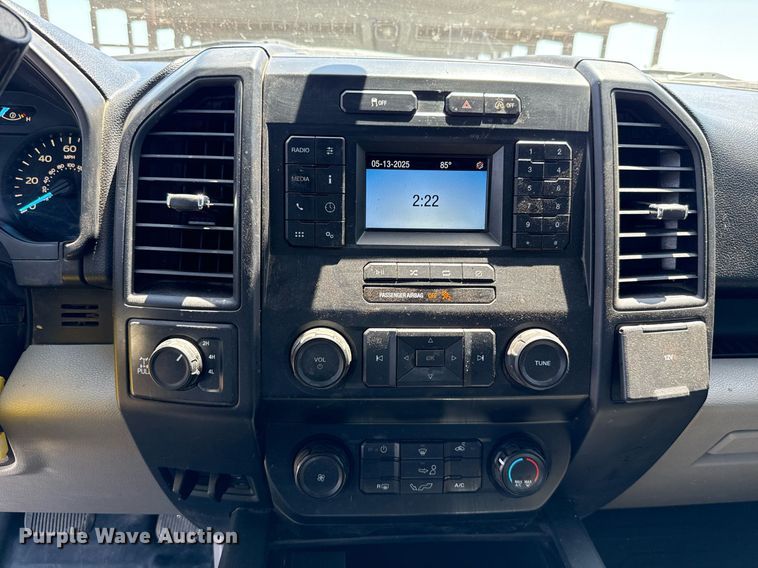 image for item EJ8830 2020 Ford F150 SuperCrew pickup truck