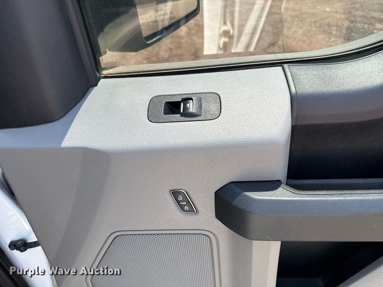 image for item EJ8830 2020 Ford F150 SuperCrew pickup truck