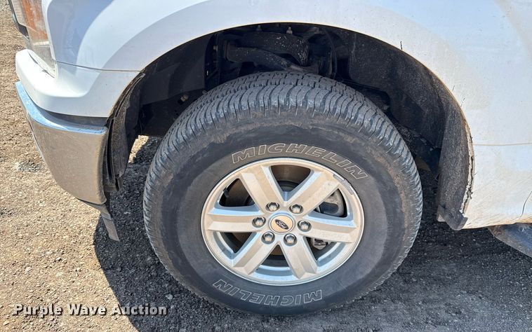 image for item EJ8830 2020 Ford F150 SuperCrew pickup truck