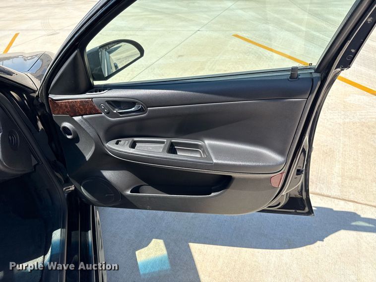 image for item EJ8832 2013 Chevrolet Impala LTZ 