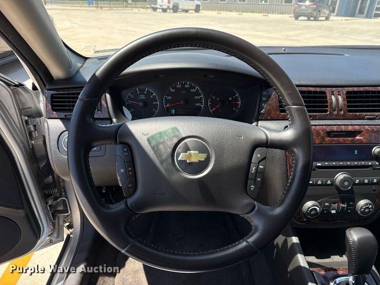 image for item EJ8833 2013 Chevrolet Impala LTZ 