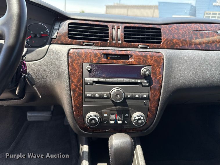 image for item EJ8833 2013 Chevrolet Impala LTZ 