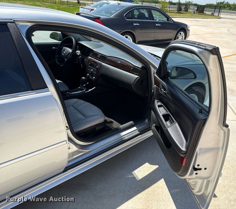 image for item EJ8833 2013 Chevrolet Impala LTZ 